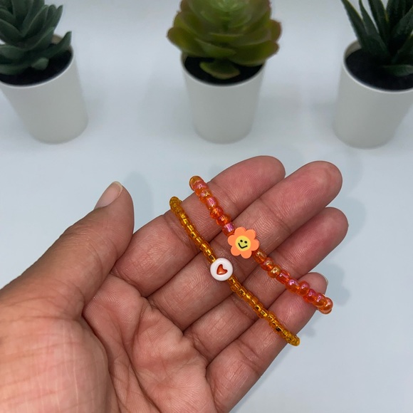 Handmade Trendy Y2K Inspired Glass Seed Bead Bracelet Set - Picture 5 of 8